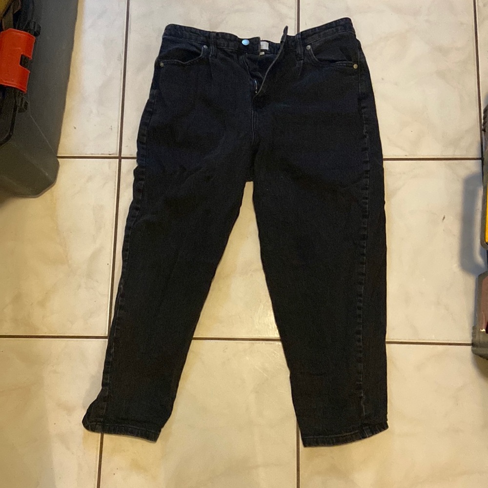 A new Day black straight leg jeans size 16